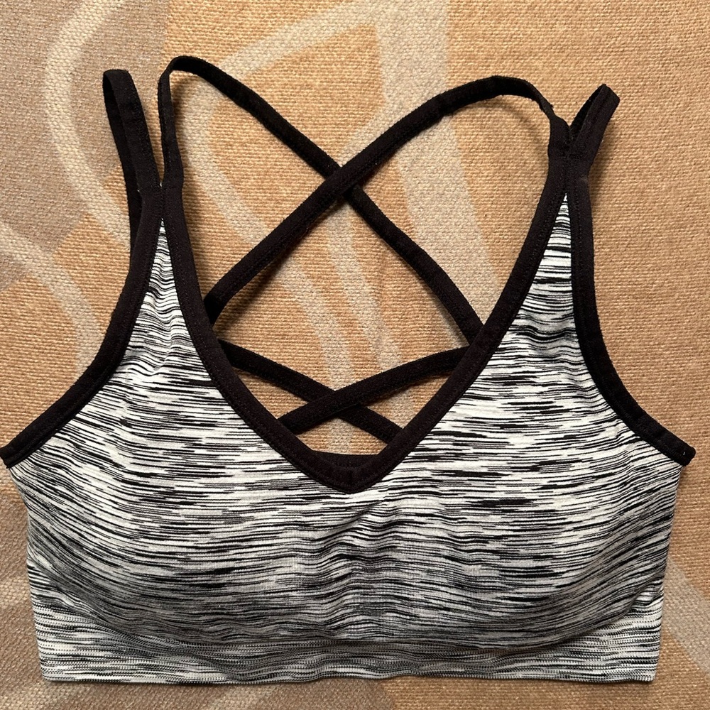 Padded strappy black & white bra, S